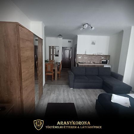 Aranykorona Apartmanhaz Miskolc Ngoại thất bức ảnh