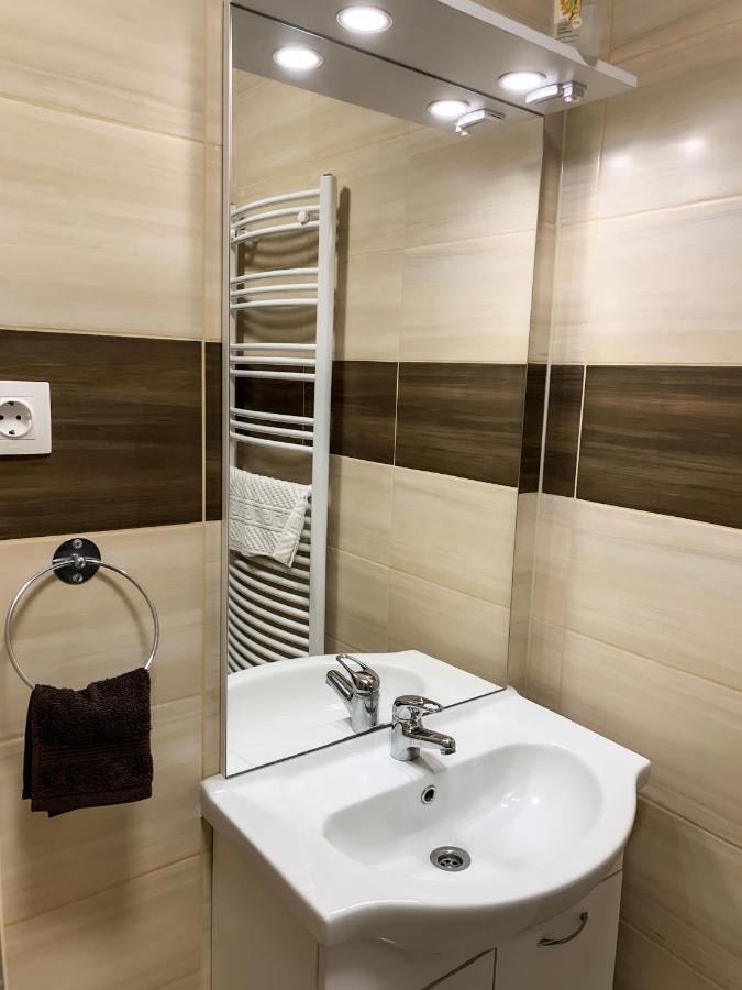 Aranykorona Apartmanhaz Miskolc Ngoại thất bức ảnh