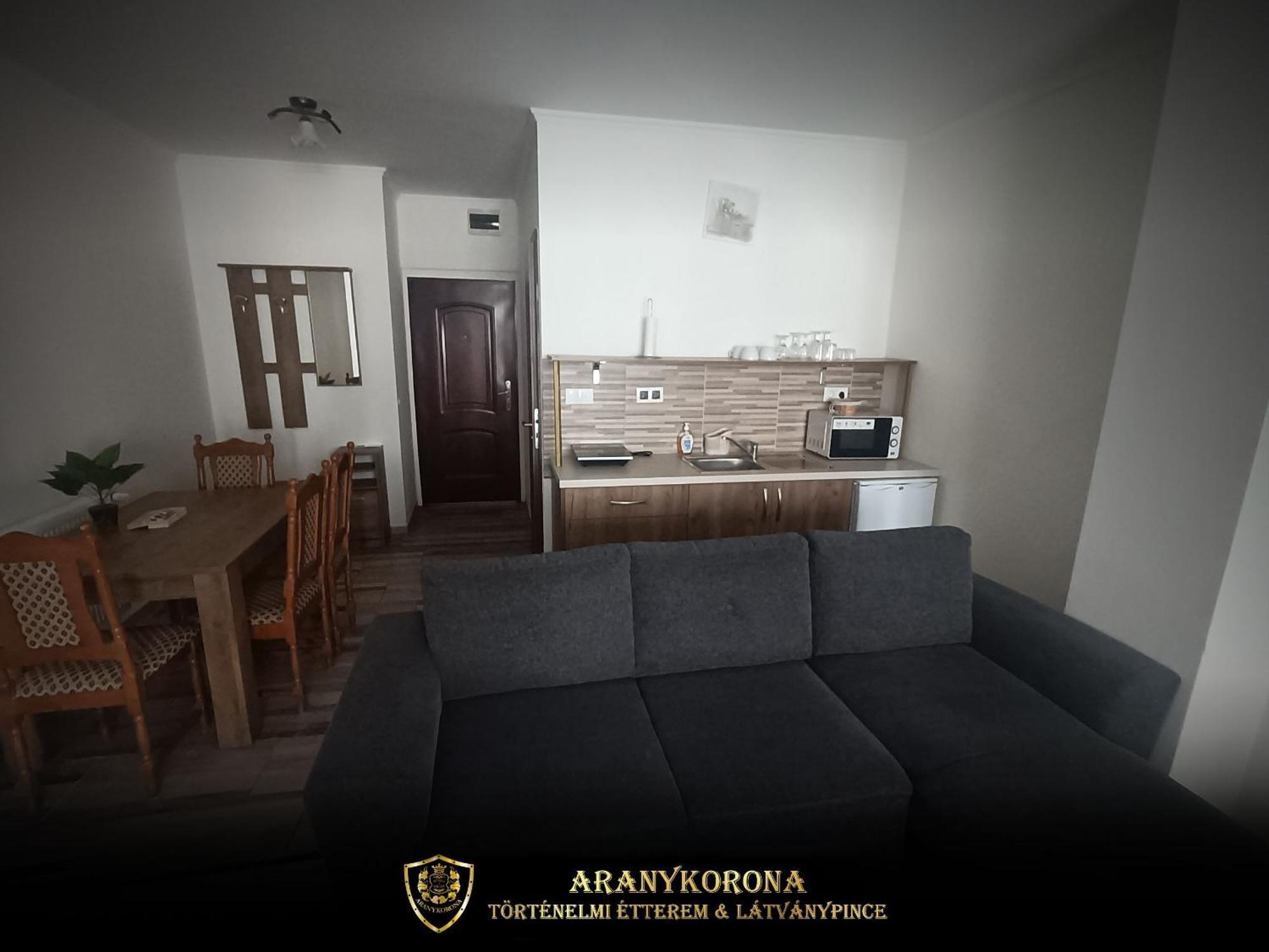 Aranykorona Apartmanhaz Miskolc Ngoại thất bức ảnh