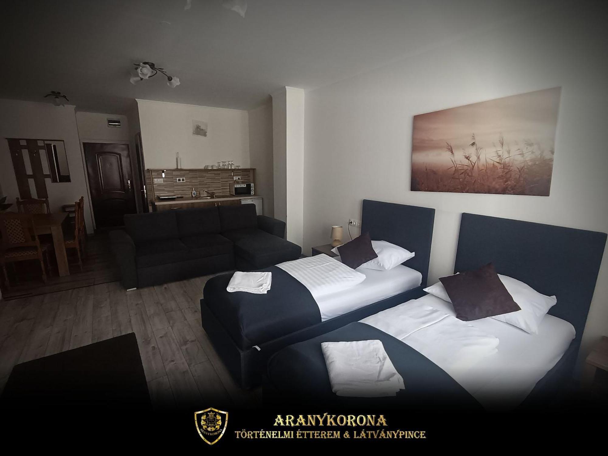 Aranykorona Apartmanhaz Miskolc Ngoại thất bức ảnh